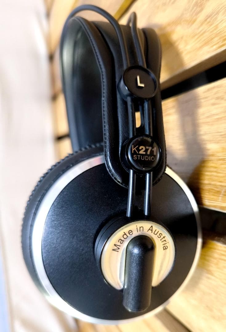 AKG K271 Studio ヘッドフォン