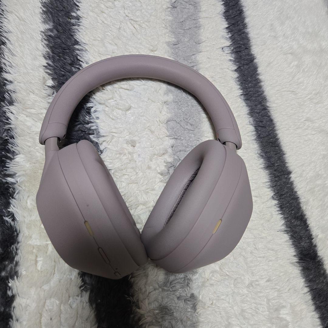 ￡SONY　WH1000XM5 ヘッドホン スモーキーピンク￡