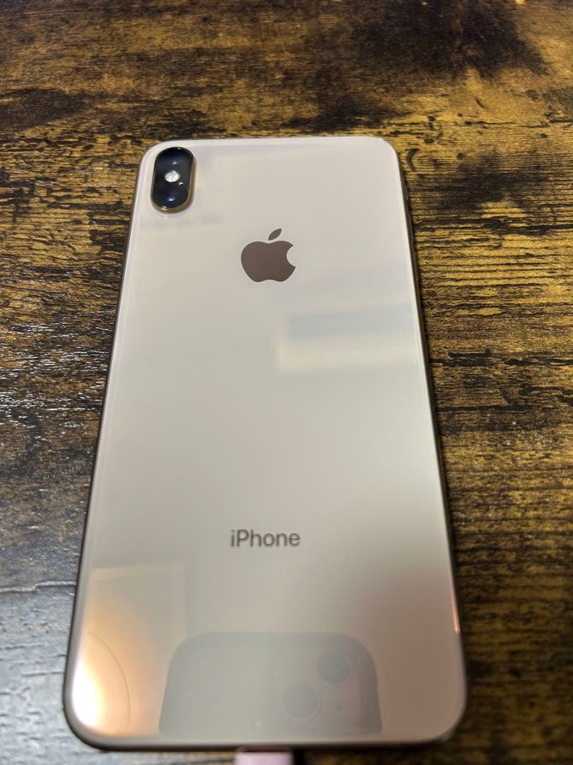 iPhone XS MAX 256G ひび割れあり
