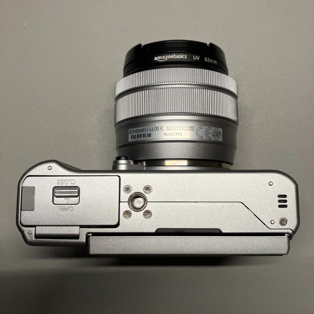 美品 FUJIFILM X-A5 レンズキット シルバー 付属品完備 おまけ多数