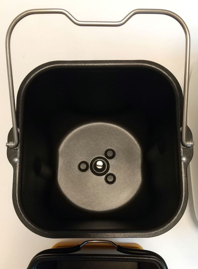 【最終値下げ】タイガー IHホームベーカリー KBH-V100-W取扱説明書付き