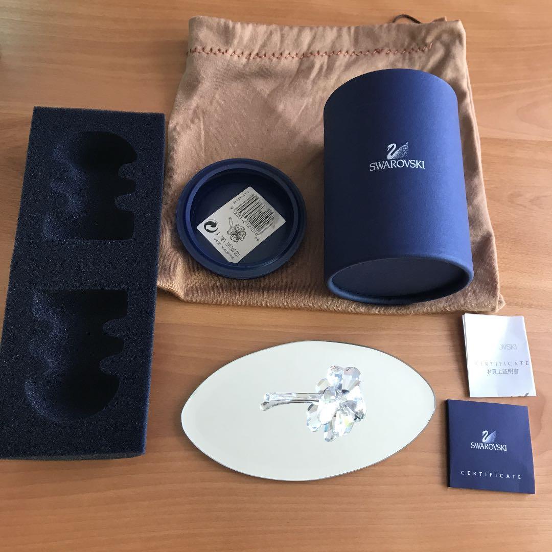 SWAROVSKI クリスタル四つ葉の置物