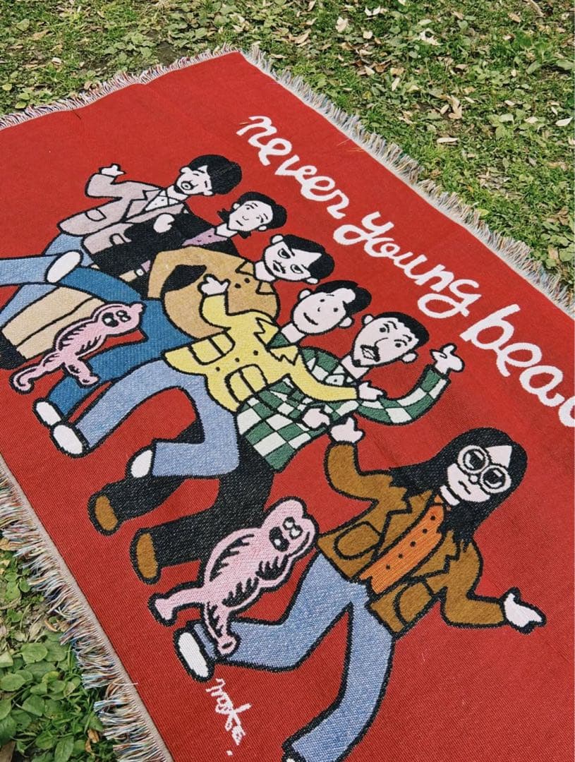never young beach rug 新品未使用