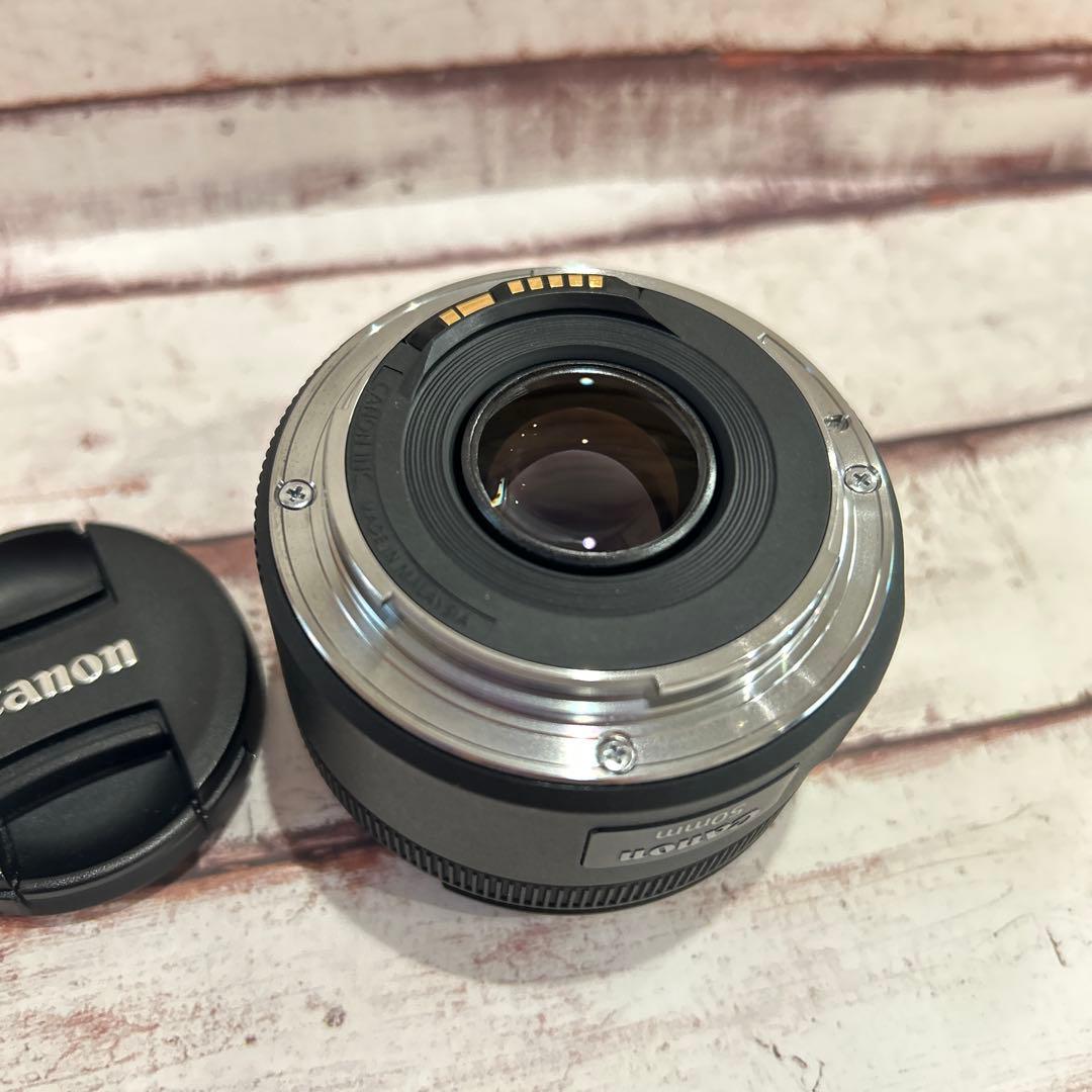 Canon EF 50mm F1.8 STM【保護フィルター付】