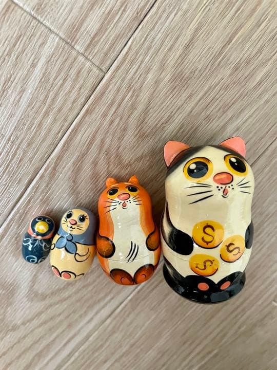 マトリョーシカ　招き猫　ロシア