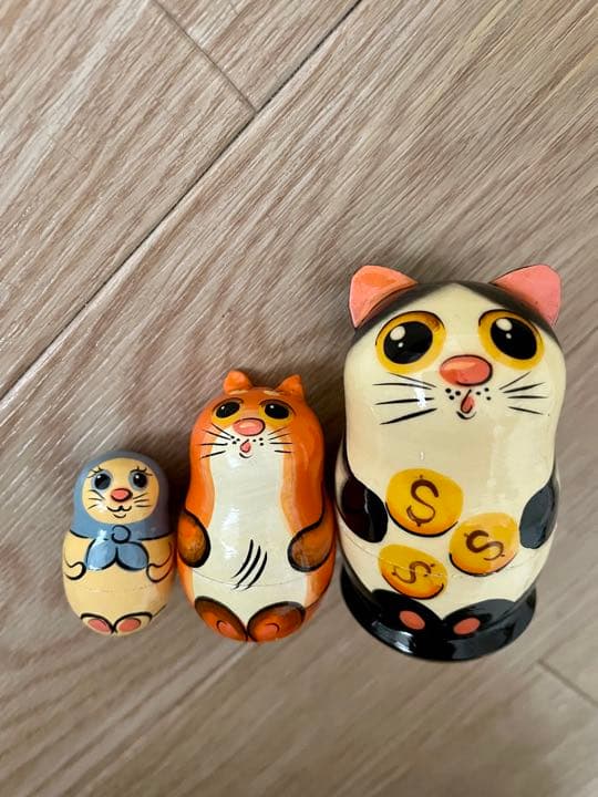 マトリョーシカ　招き猫　ロシア