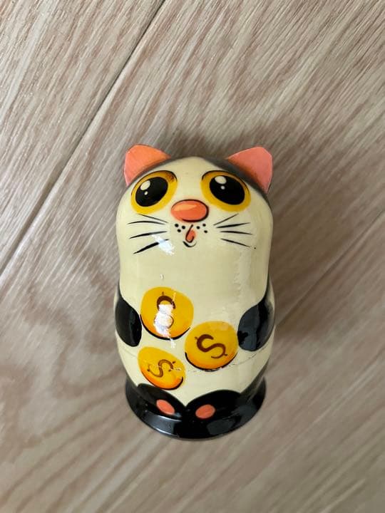 マトリョーシカ　招き猫　ロシア