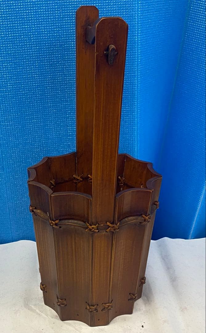 花器民芸品　小物竹かご彫刻手桶花れ◆ドライフラワー花瓶になります。