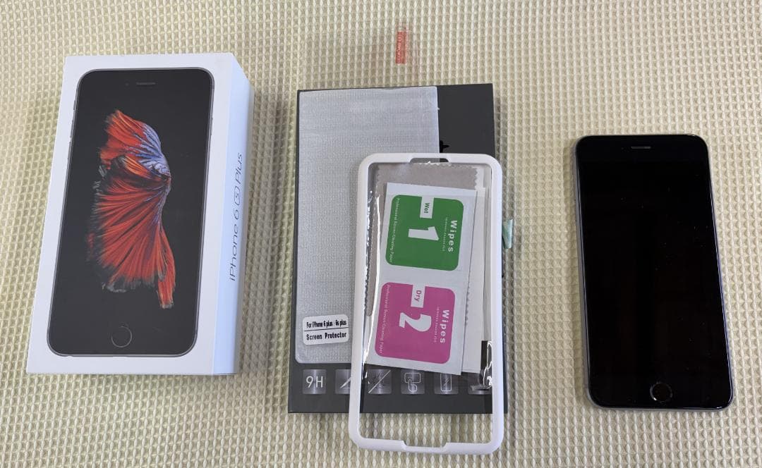 iPhone6s plus　動作確認済　中古美品！
