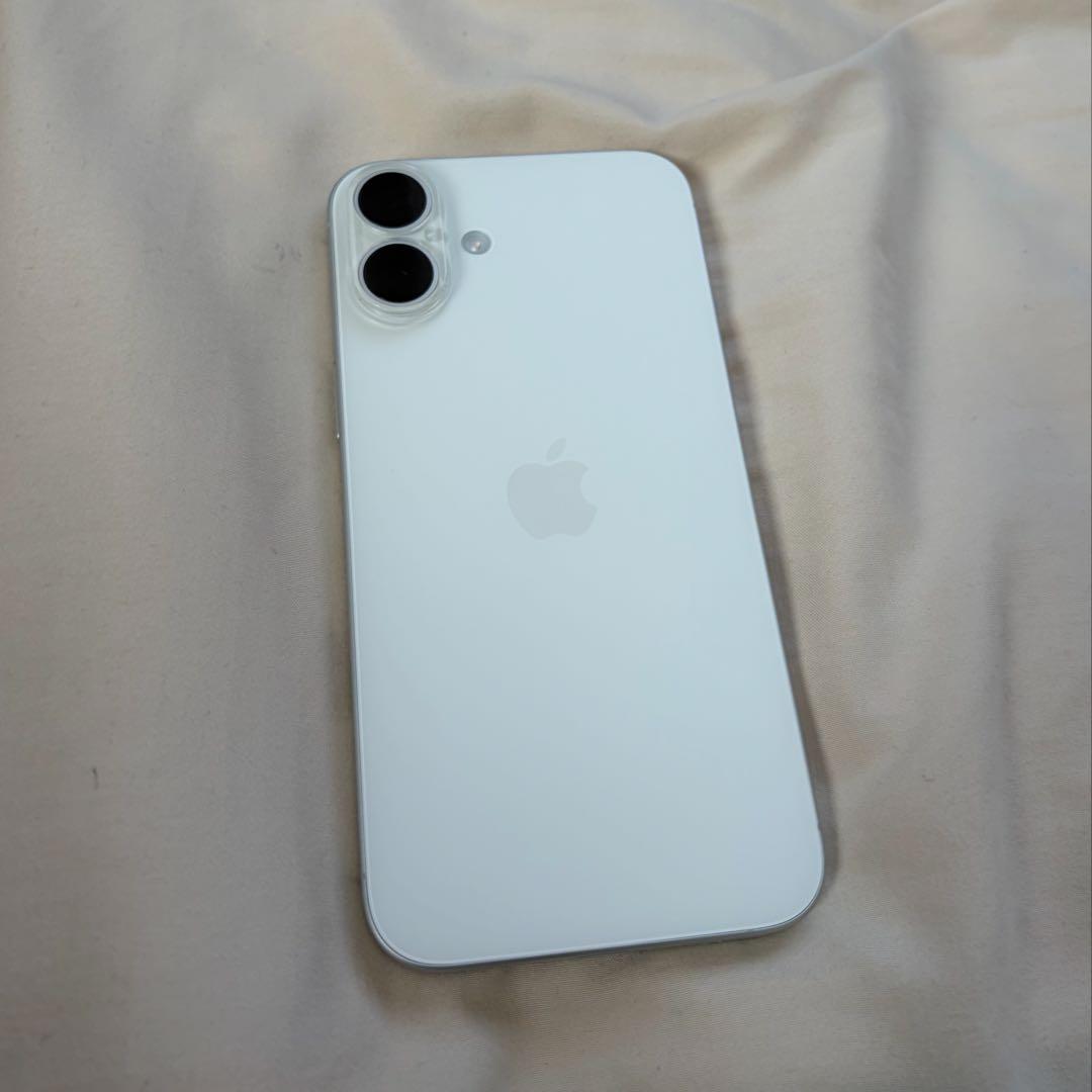 iPhone16 Plus 256GB ホワイト SIMフリー