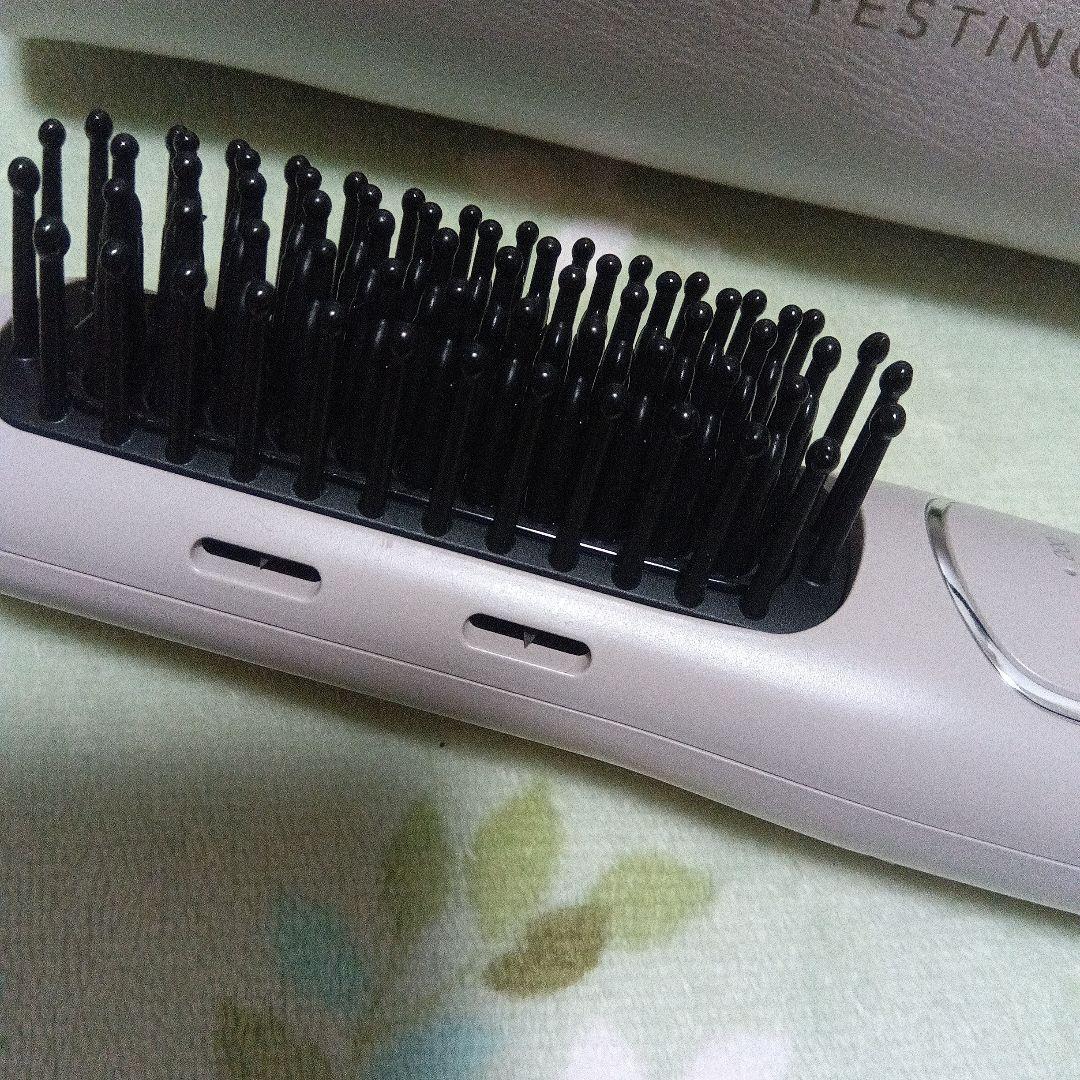 【ココ】Charging Styling Heater Brush
