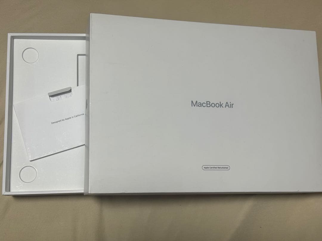 MacBook Air 2020 ジャンク　通電のみ