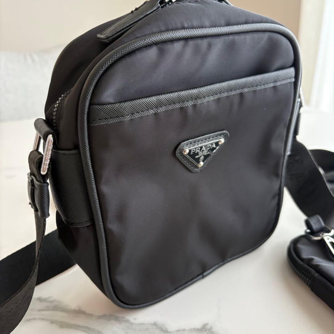 PRADA ノベルティ ショルダーバッグ ナイロン