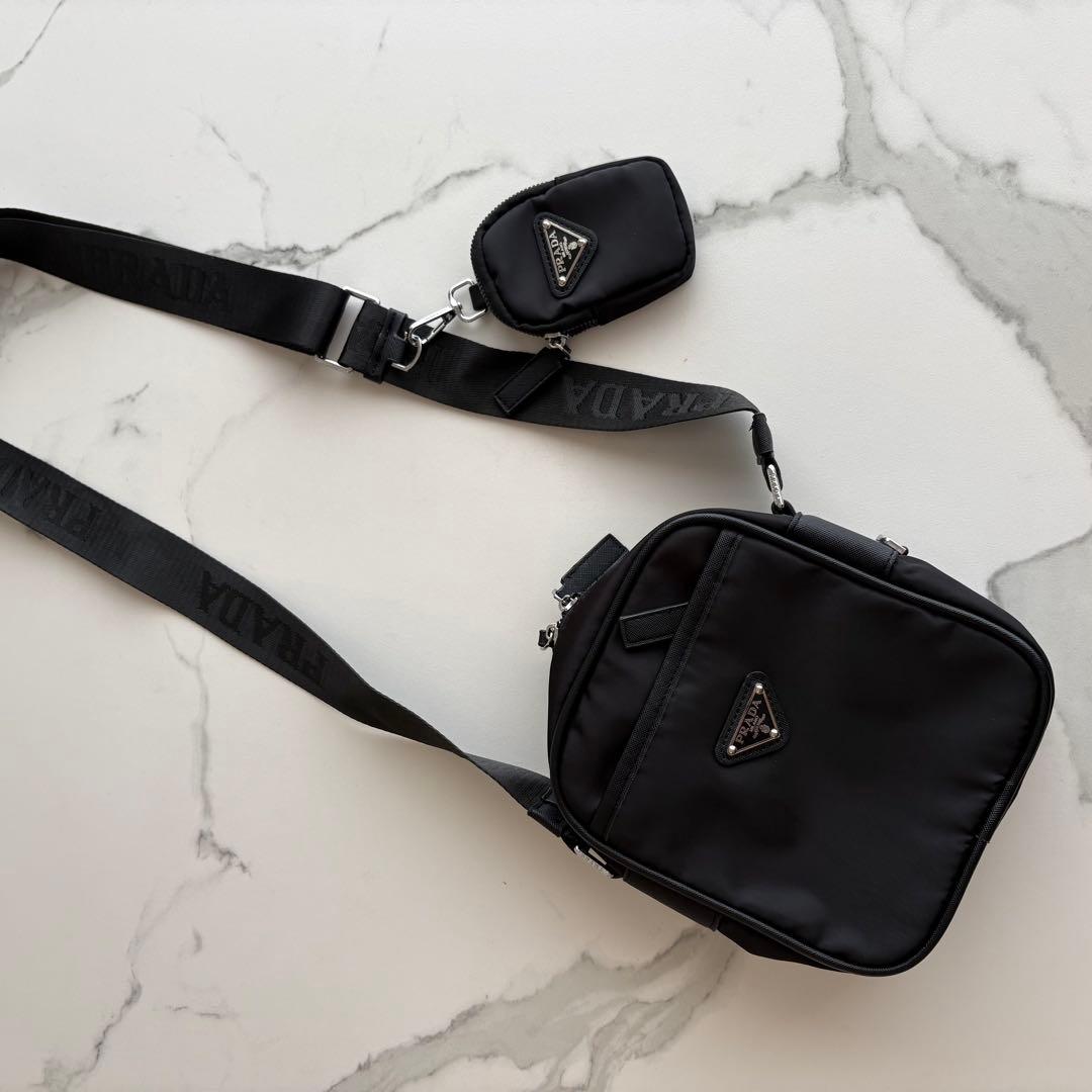 PRADA ノベルティ ショルダーバッグ ナイロン