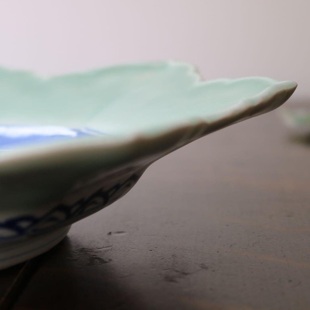 伊万里 染付青磁　草花文 輪花大皿 玩銘 骨董古美術古民藝茶道具懐石