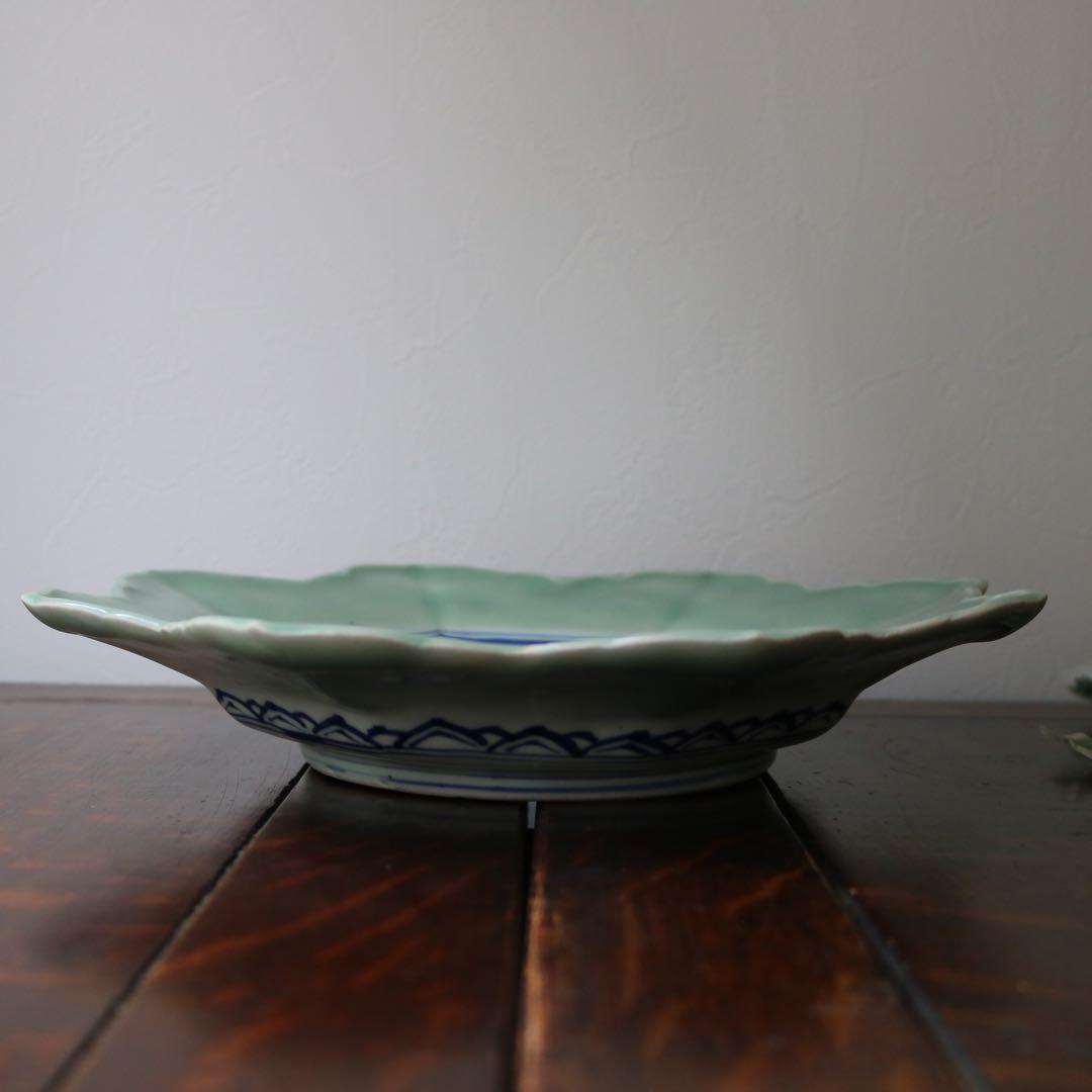 伊万里 染付青磁　草花文 輪花大皿 玩銘 骨董古美術古民藝茶道具懐石