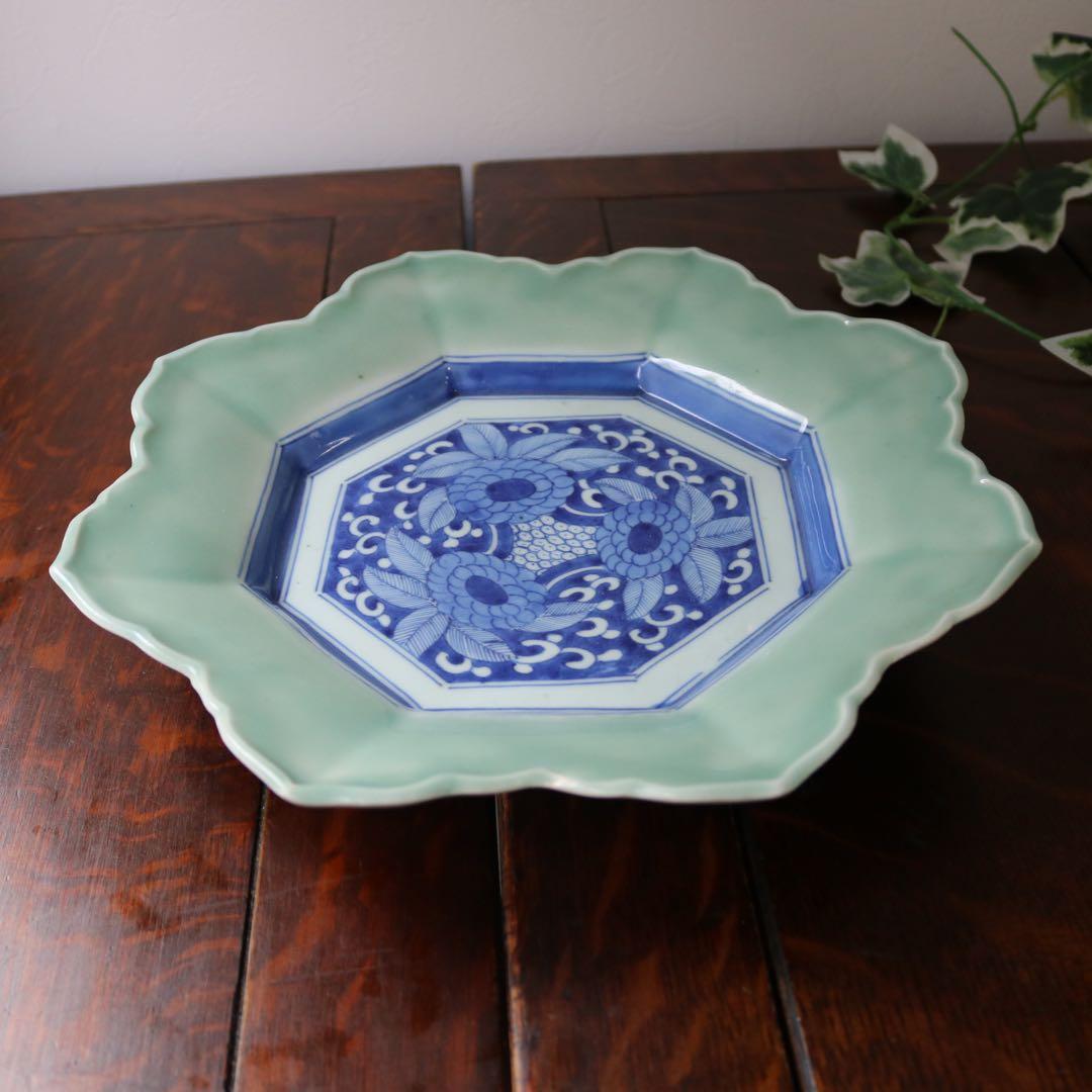 伊万里 染付青磁　草花文 輪花大皿 玩銘 骨董古美術古民藝茶道具懐石