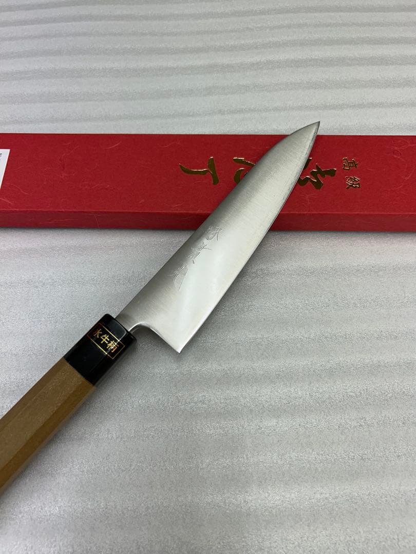 實光刃物　JIKKO R2 sg2 牛刀180 生産終了