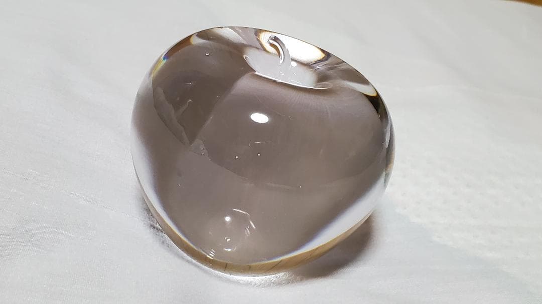 正規レア ウェッジウッド リンゴ クリスタル ペーパーウェイト アップルオブジェ