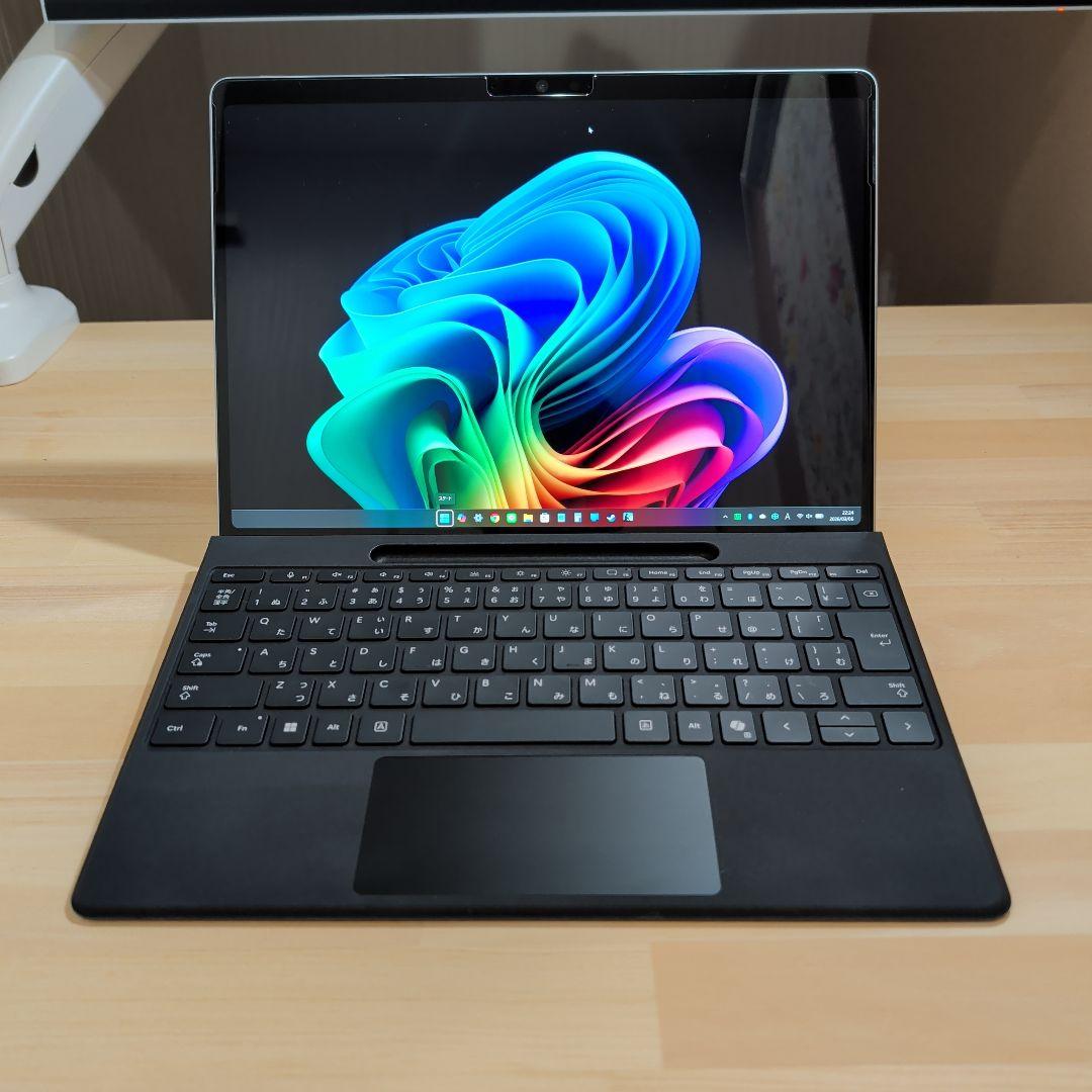 Surface Pro 11 + Surface Pro フレックスキーボード