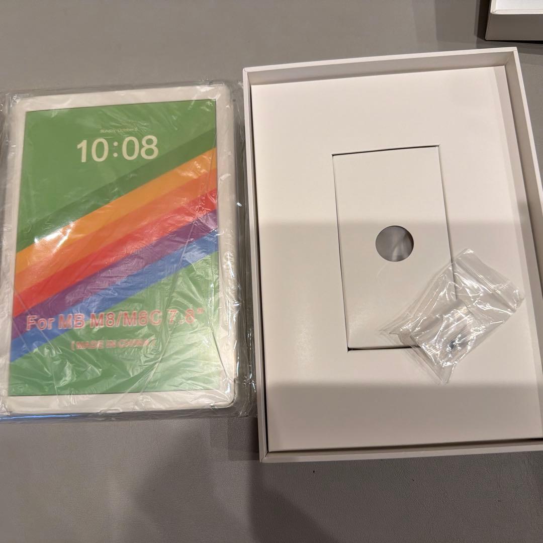 Meebook/Likebook M8 電子書籍リーダー