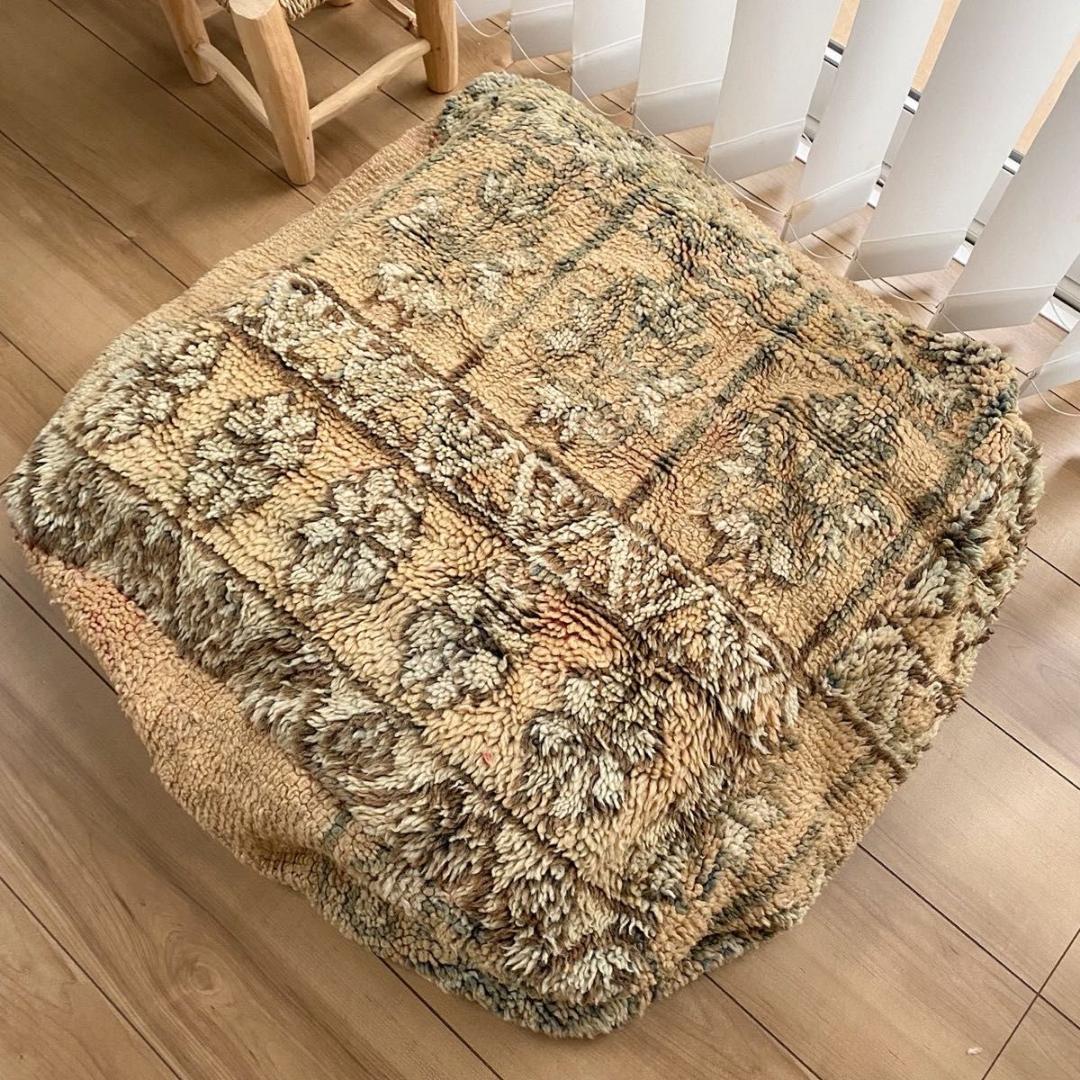 プフ　 モロッコ ウール ヴィンテージ 手織りラグ 60×60CM
