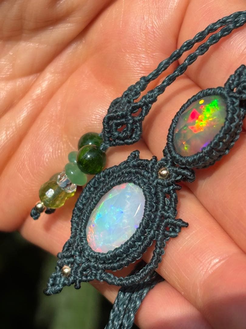 ◆ダブル オパール◆マクラメ編みペンダント