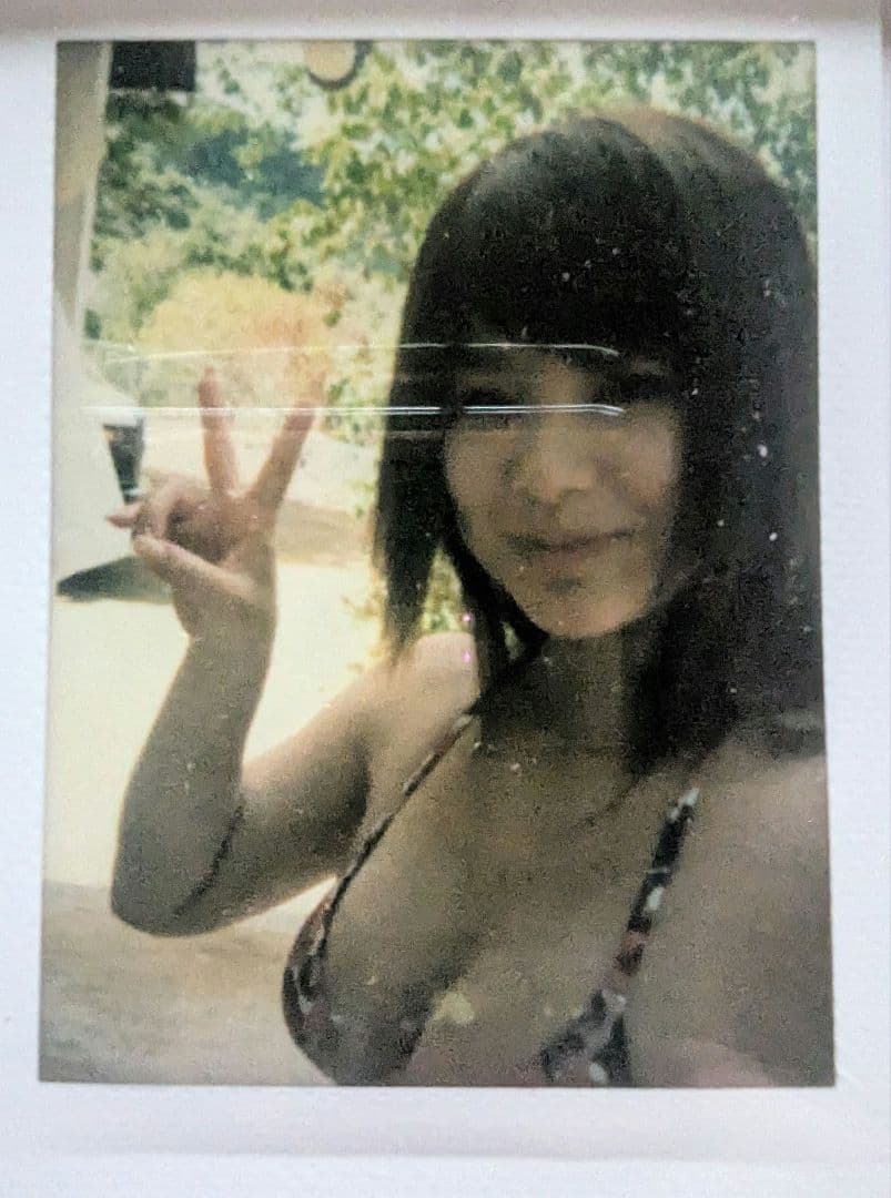 中島愛里　サイン＆チェキフレーム（ナンバリングあり）