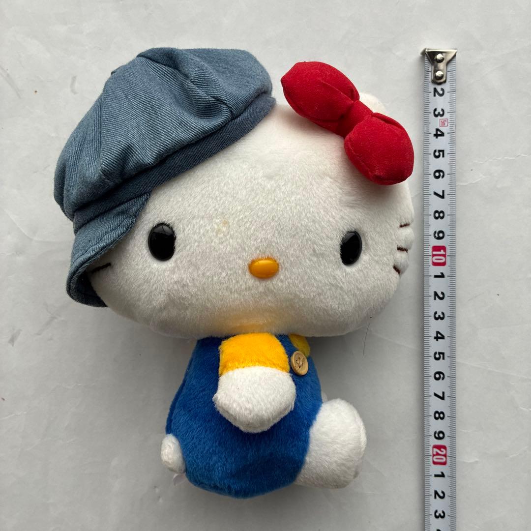 ハローキティ　ぬいぐるみ