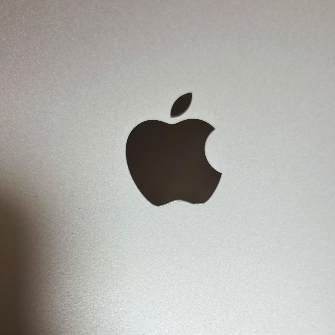 iPad 第11世代 A16シルバー WiFiモデル 128GB