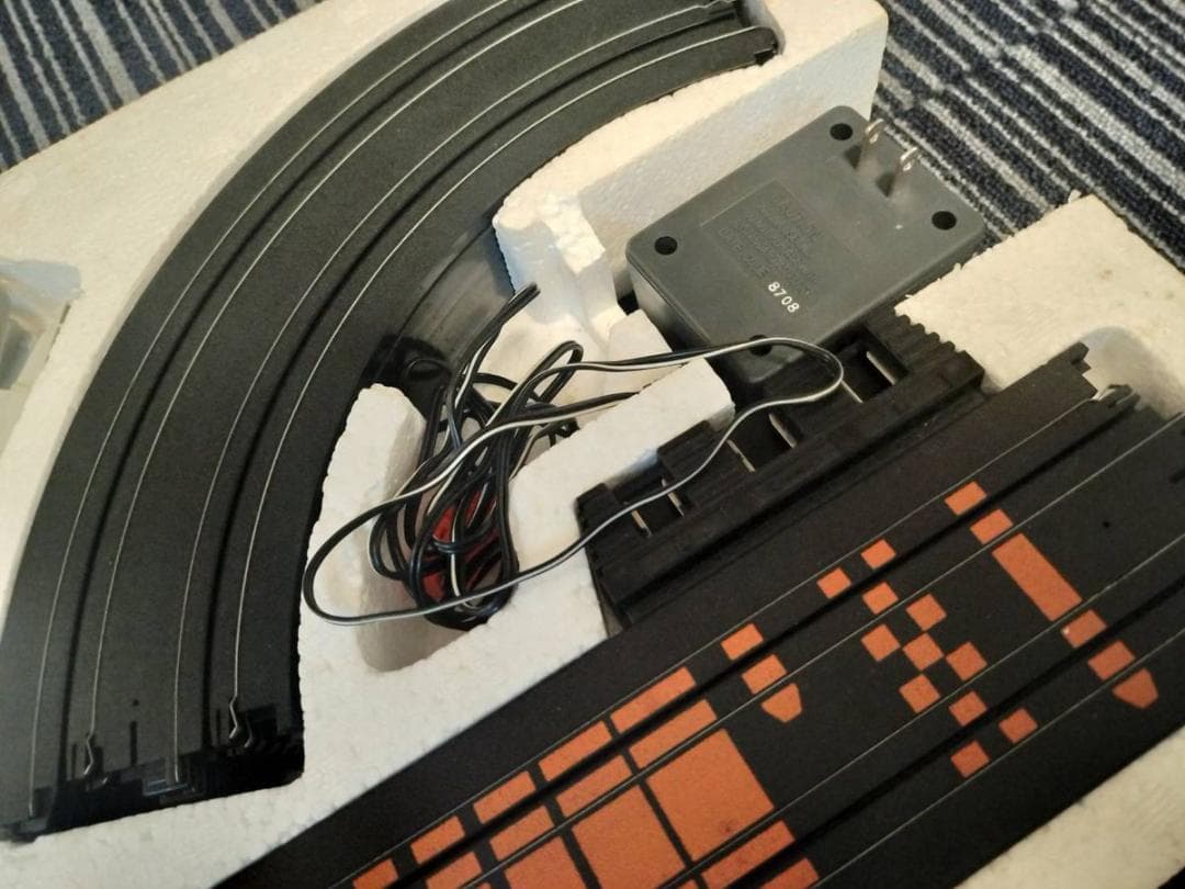 レトロ　TOMY スロットカー　1980年代　AFX オーロラサンダーストッカー