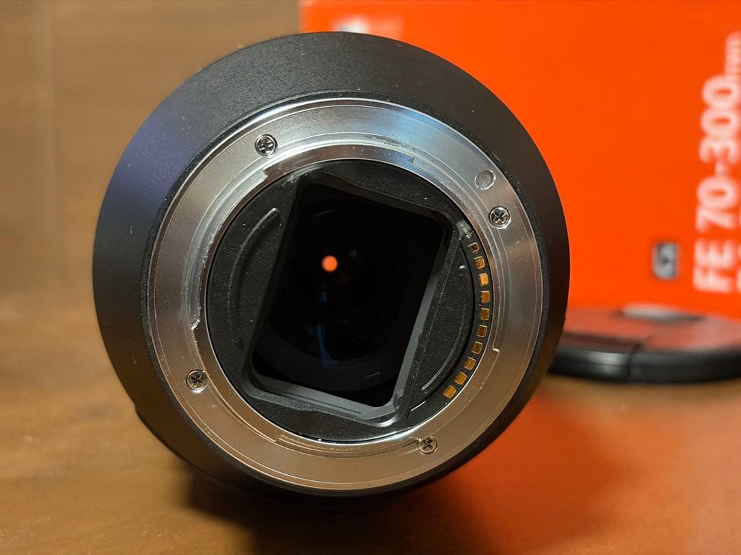 Sony FE 70-300mm F4.5-5.6 G OSS ズームレンズ