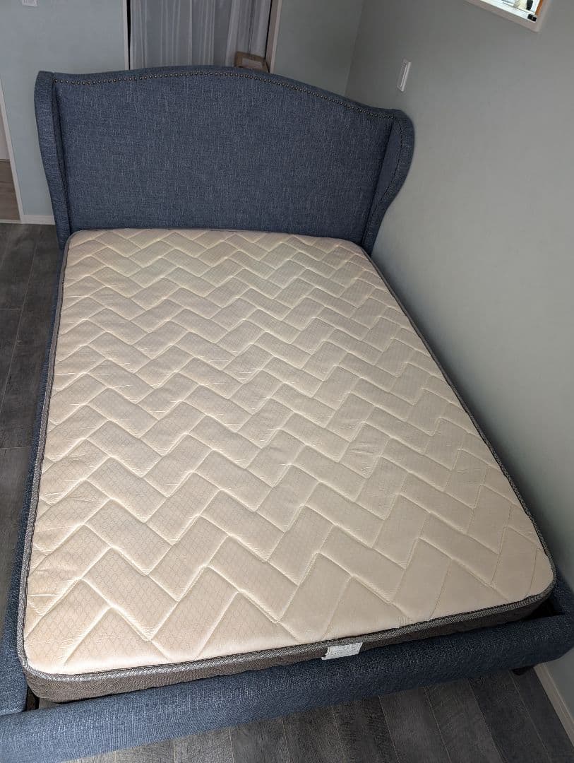 【送料込】Francfranc風　ダブルベッドフレーム