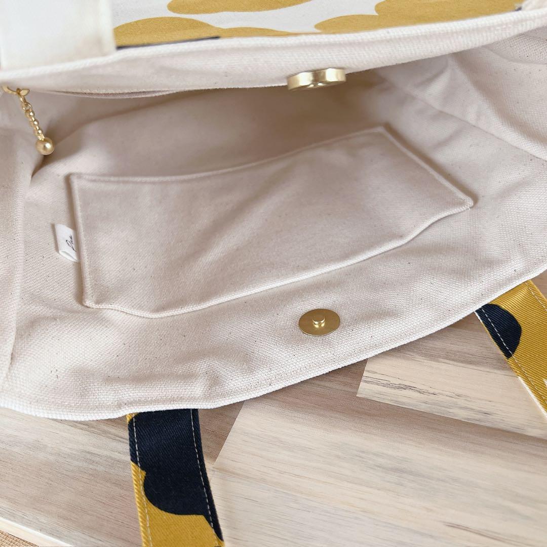 A4対応 花柄トート 合皮 自立 大容量 肩掛けOK【送料無料】