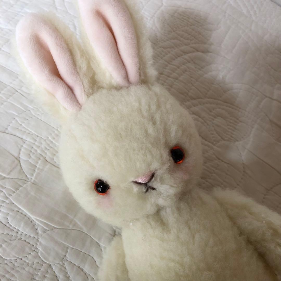 ハンドメイド　たち耳うさぎちゃん　アルパカ&ウールのぬいぐるみ