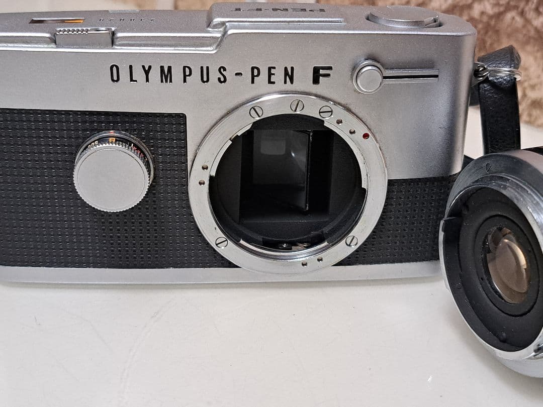 Olympus Pen F カメラ 　レンズ2本付き