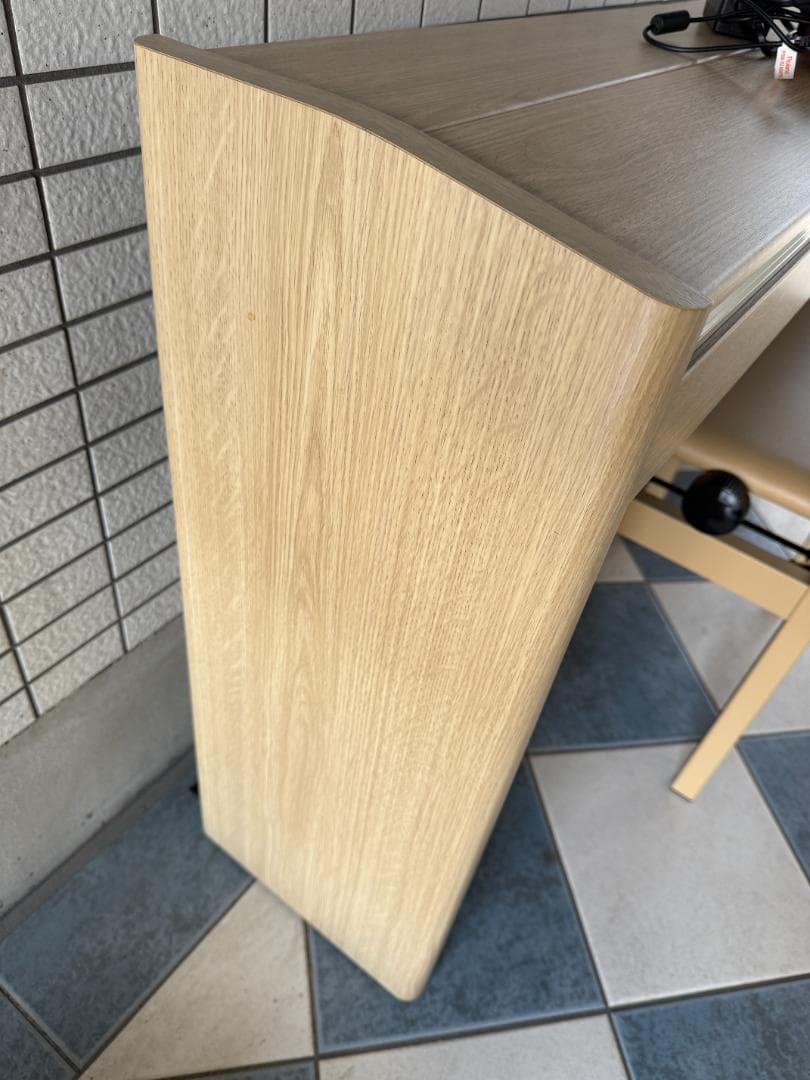 Roland 電子ピアノ ライトオーク F701-LA 送料＆椅子込 2022年