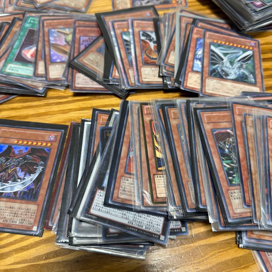ま*こ様 遊戯王カード レリーフ含む 大量セット