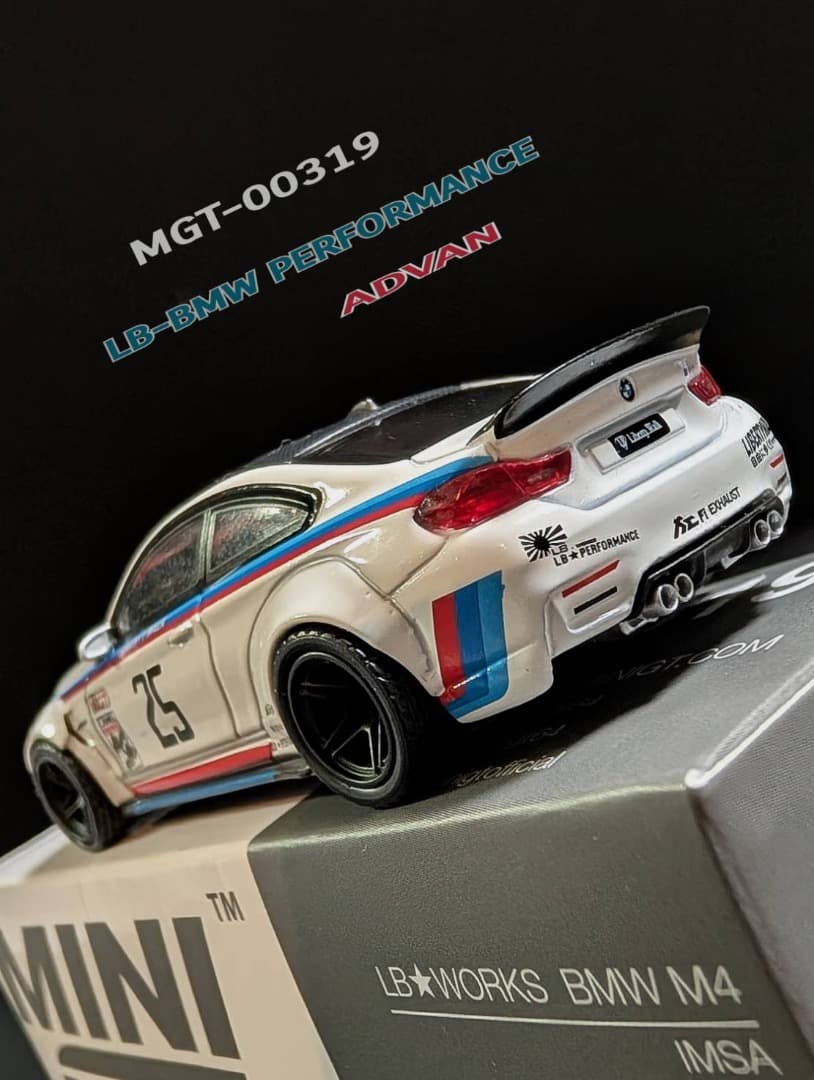 MINIGT 1/64  M4 IMSA LB-WORKS ミニGT 希少