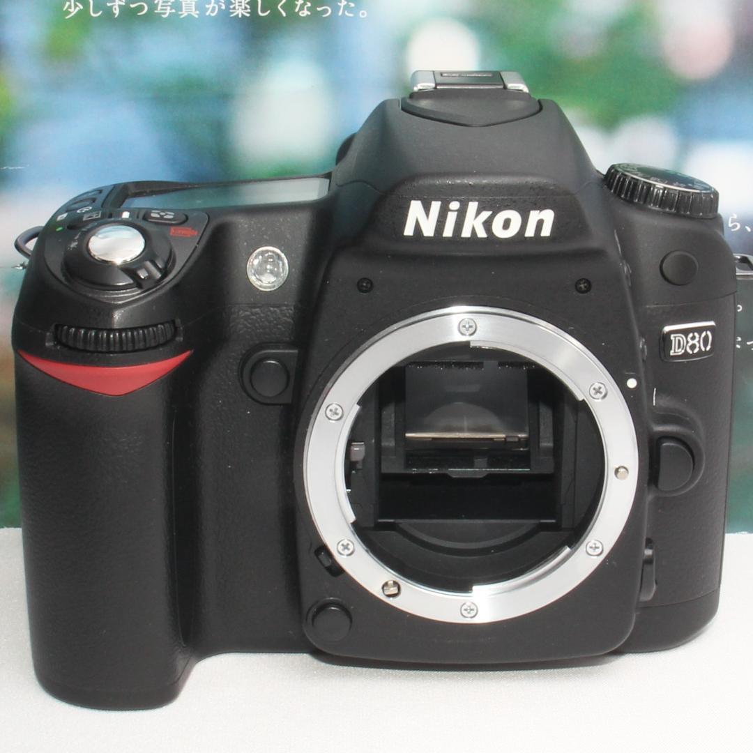 ❤️ほぼ未使用ボディ&スマホ転送セット付き❤️Nikon D80 超望遠レンズ