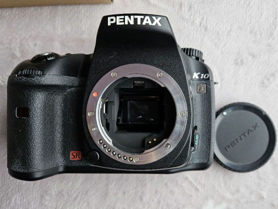 PENTAX K10Dデジタル一眼レフカメラ交換レンズ2点その他付き