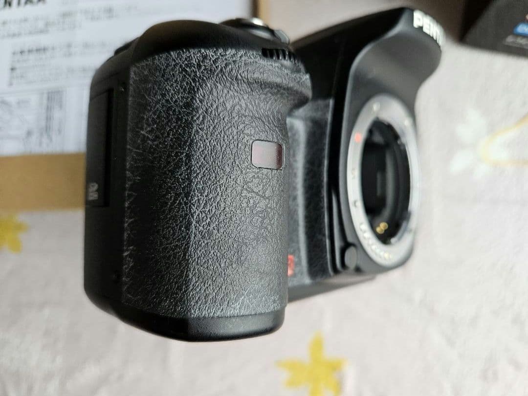 PENTAX K10Dデジタル一眼レフカメラ交換レンズ2点その他付き