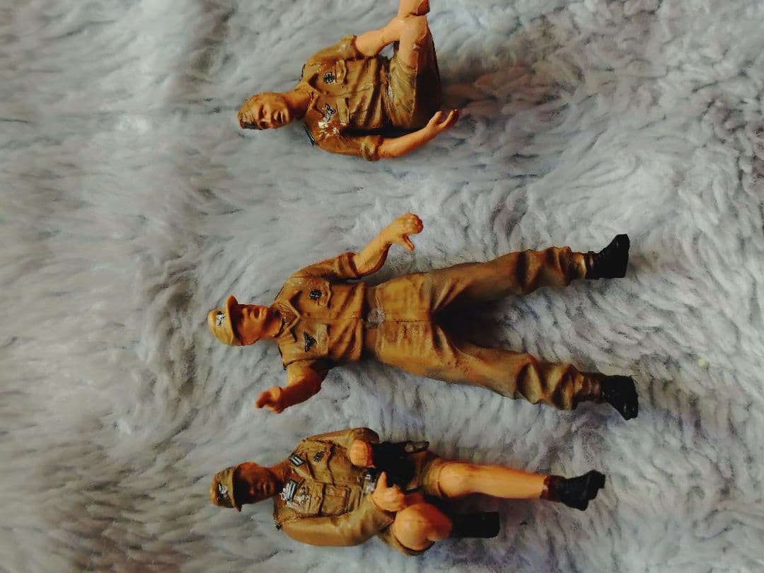 厳寒特価ジャンク！ロンメル軍団チェニジアへ機動偵察隊装甲車 & 製バイク