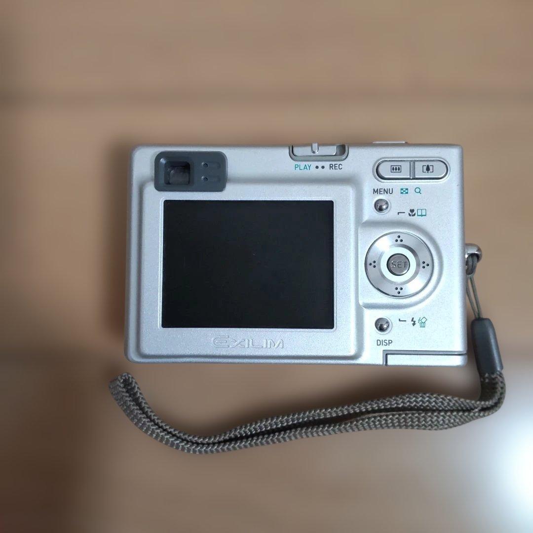 CASIO EXILIM EX-Z3 シルバー