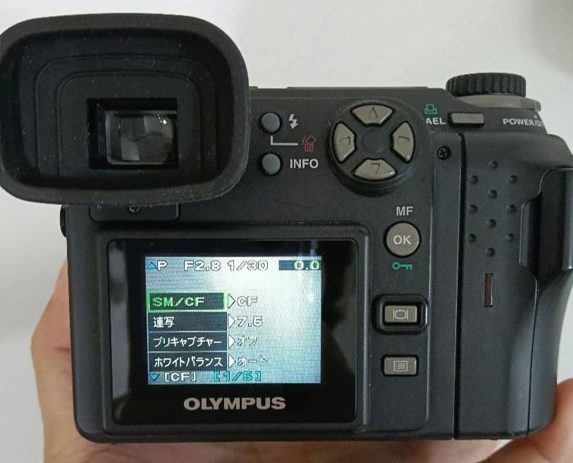 OLYMPUS CAMEDIA E-100RSとC-2100デジカメ 2台セット