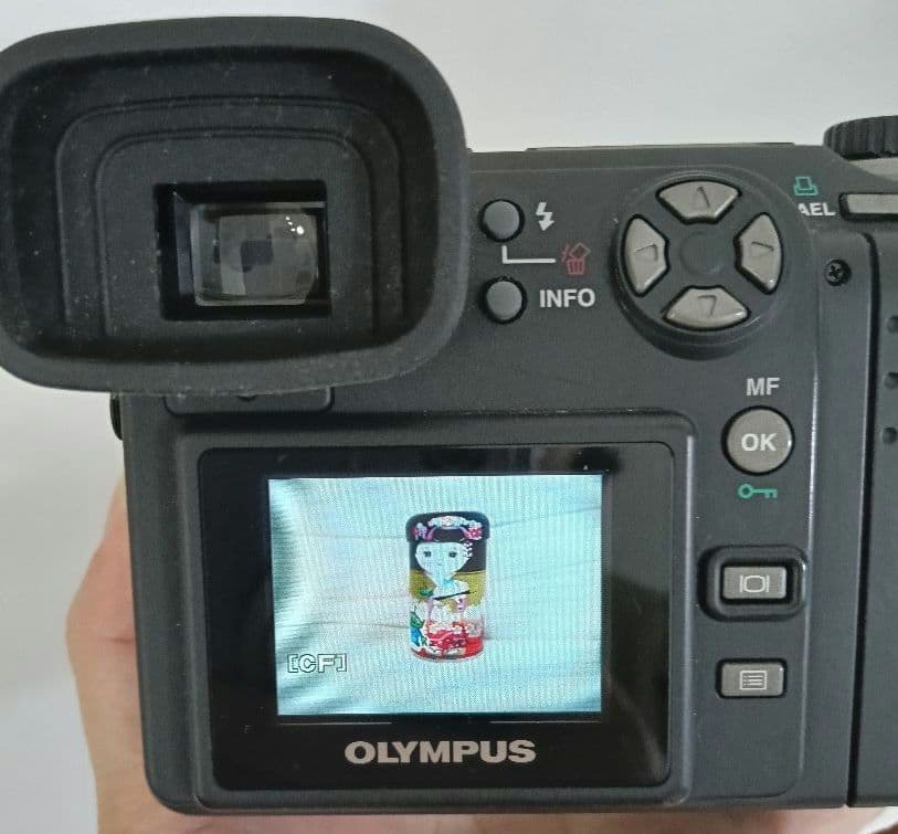 OLYMPUS CAMEDIA E-100RSとC-2100デジカメ 2台セット