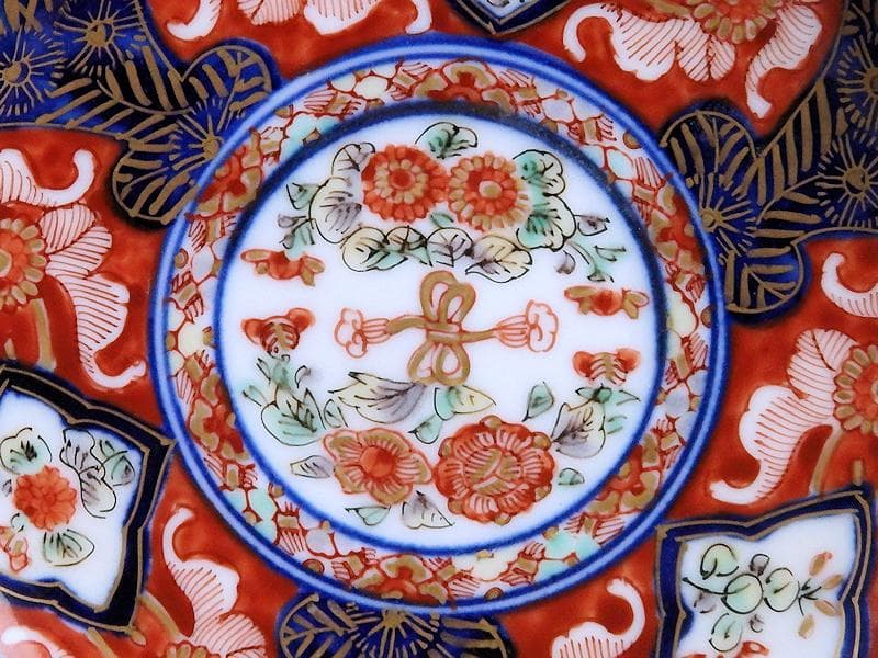 大聖寺伊万里　金襴手　窓絵　花の図　４寸皿　N917AS-fbus