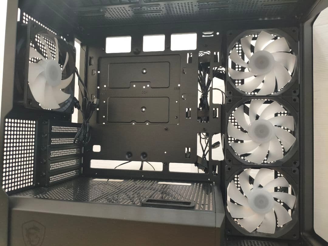 美品！PCケース MSI MAG PANO M100R PZ BLACK