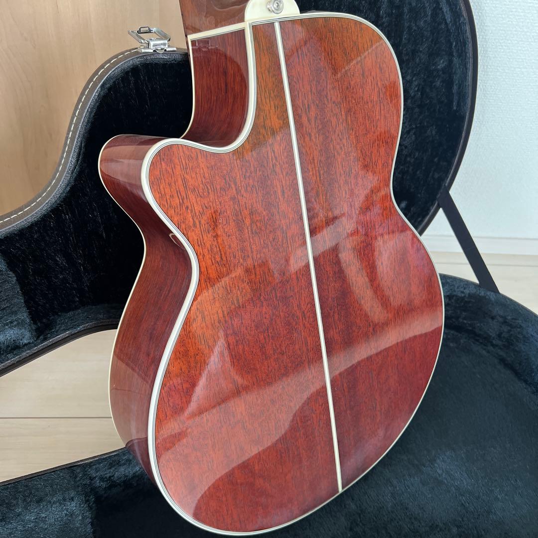 【極美品】タカミネ エレアコースティックギター TAKAMINE PT106