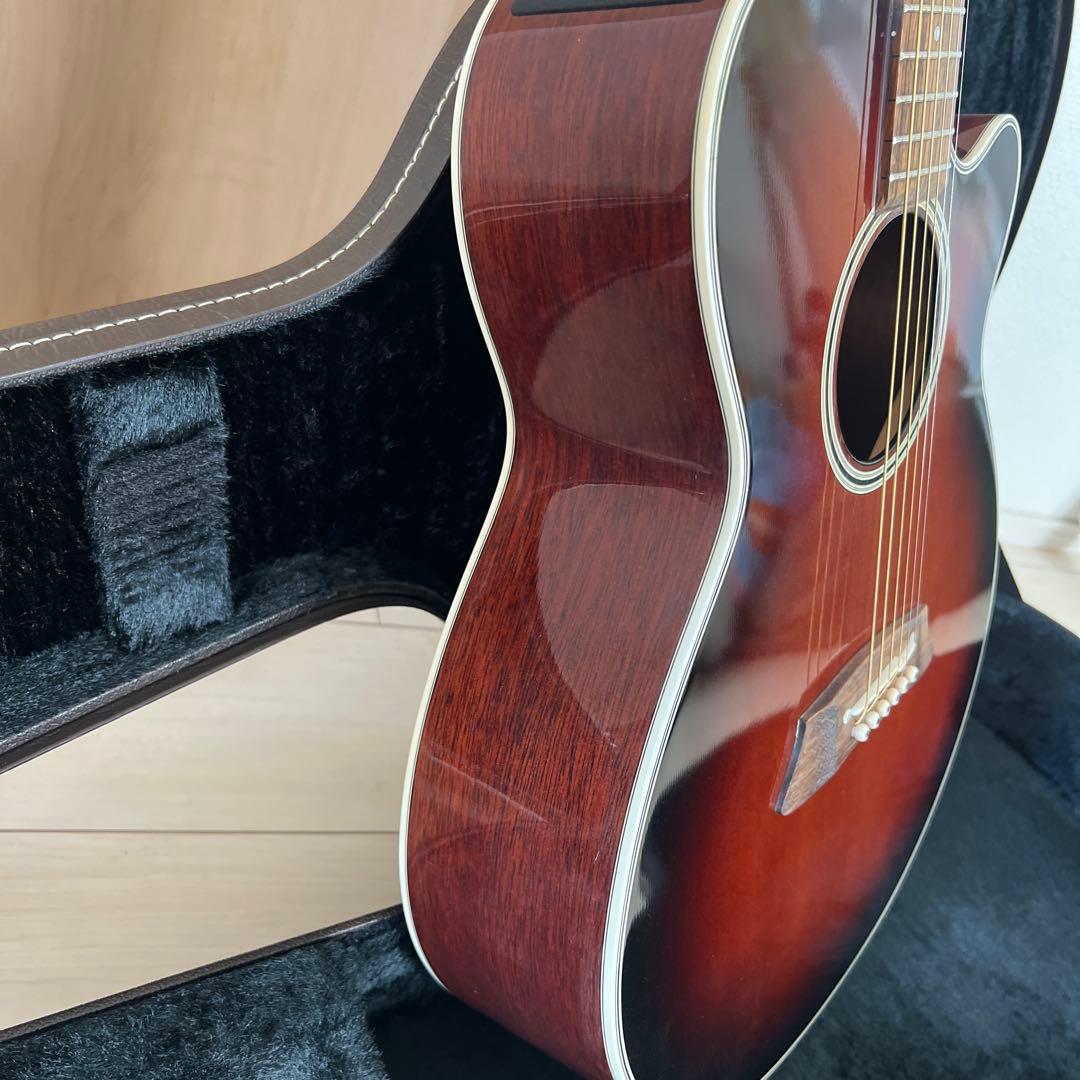 【極美品】タカミネ エレアコースティックギター TAKAMINE PT106